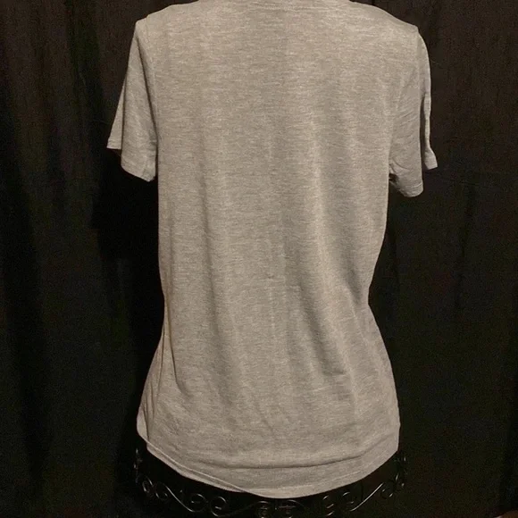 Disney Minnie Mouse Graphic T Shirt​​​​​ - Picture 5 of 5